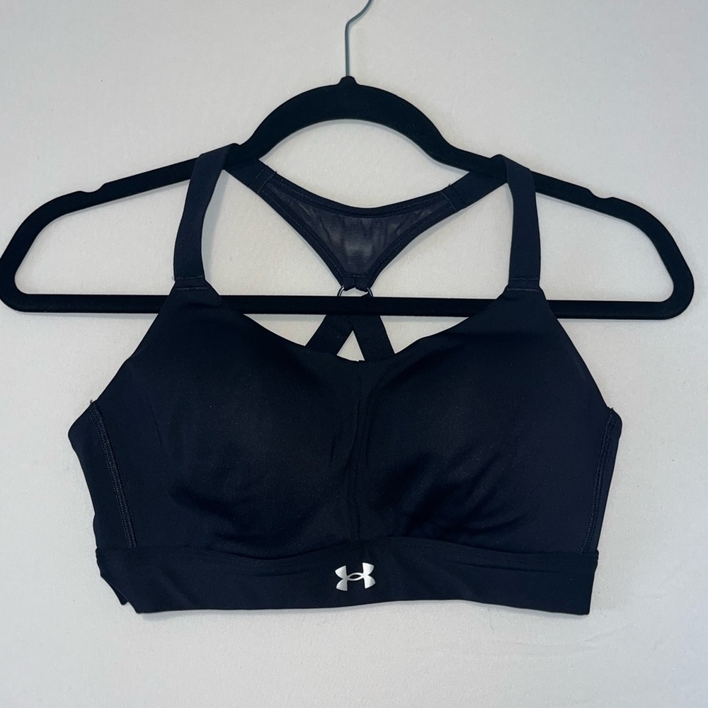 Under Armour Women’s Medium Fitted Breathelux High Impact Sports Bra